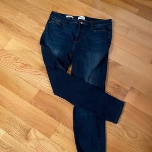 Universal Threads mid rise jeans